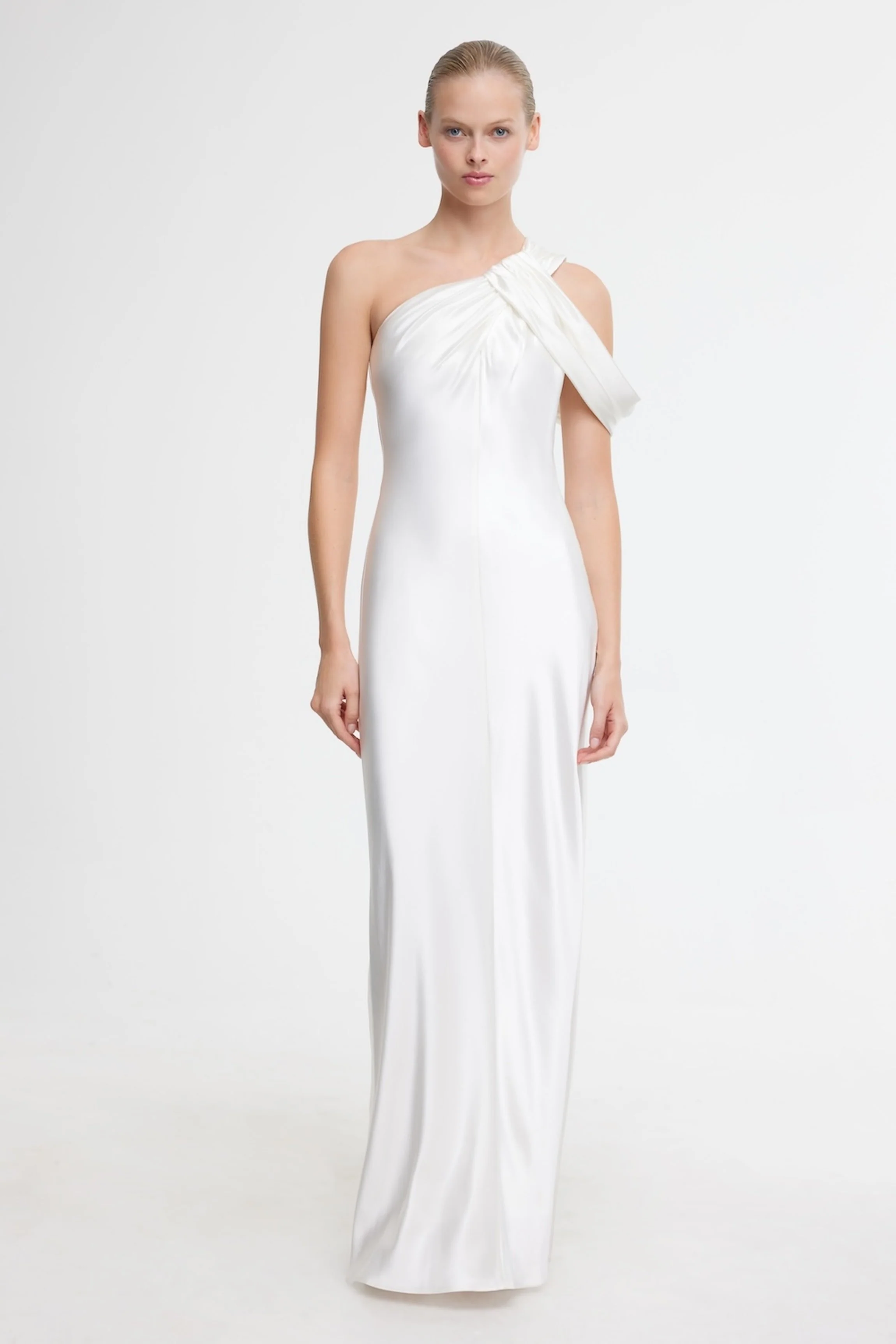 ASHBORNE GOWN