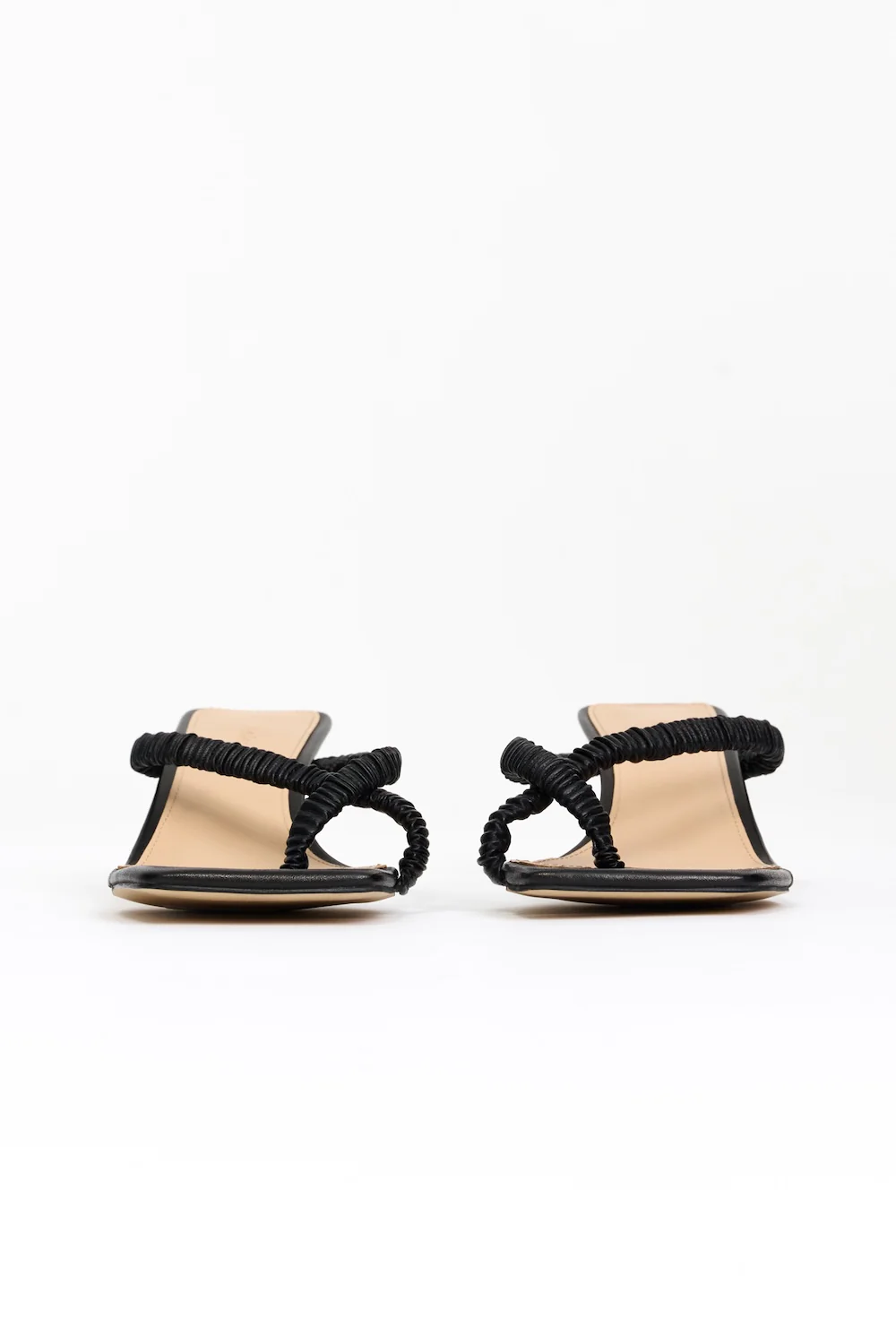 JORDANA HEEL