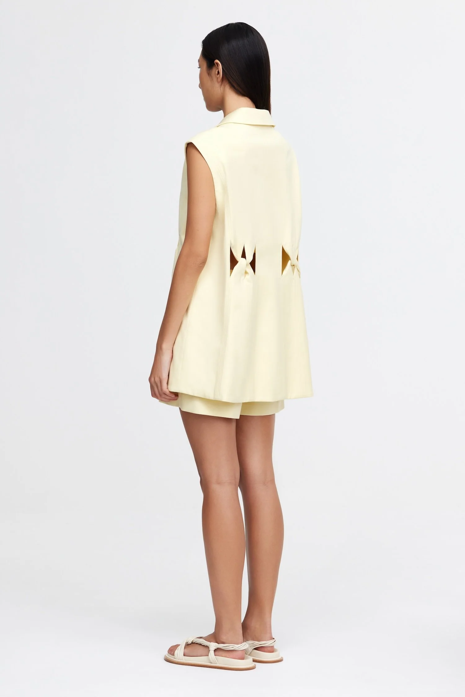 NEWBEWICK VEST - Image 3