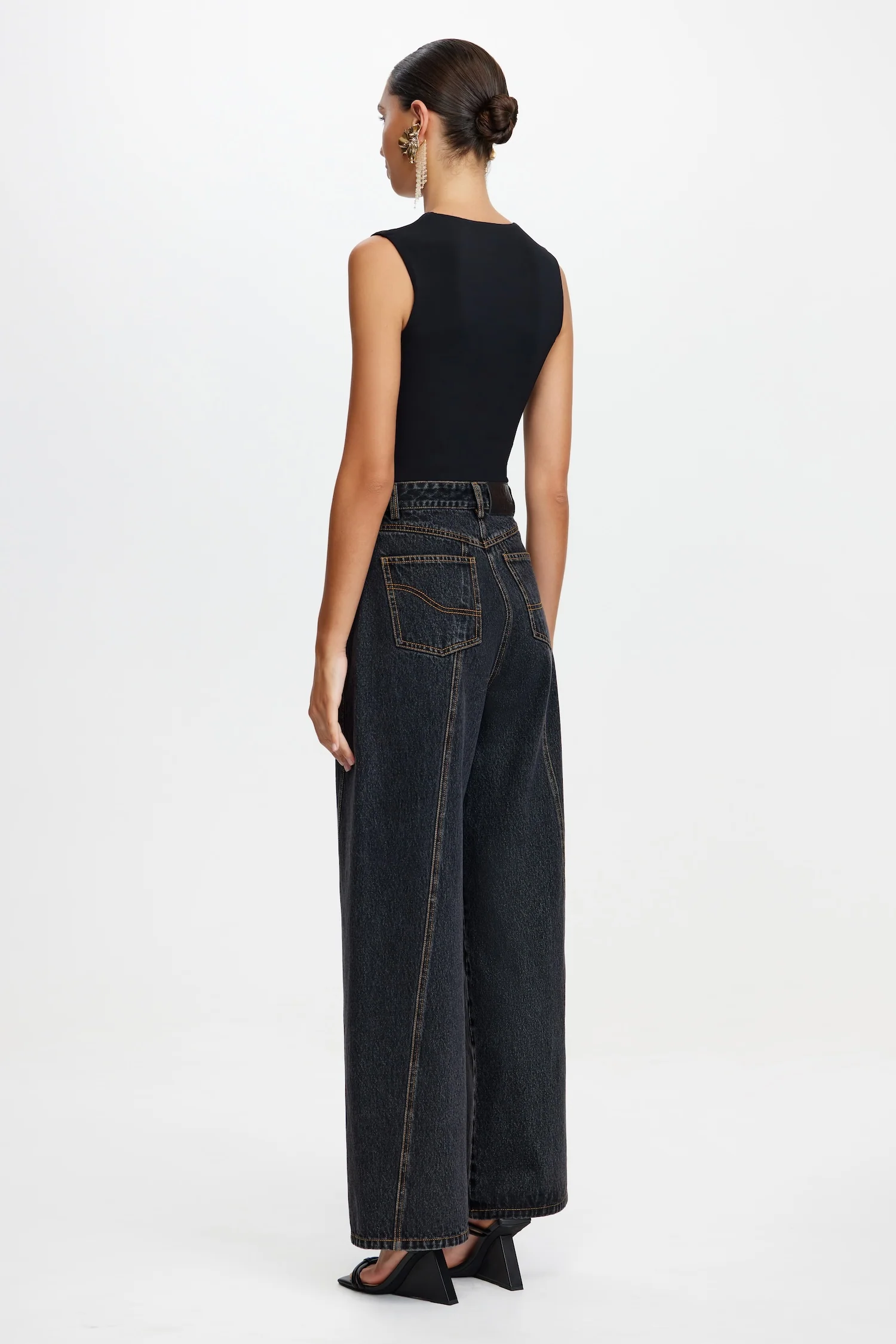 POULTON JEAN - Image 3