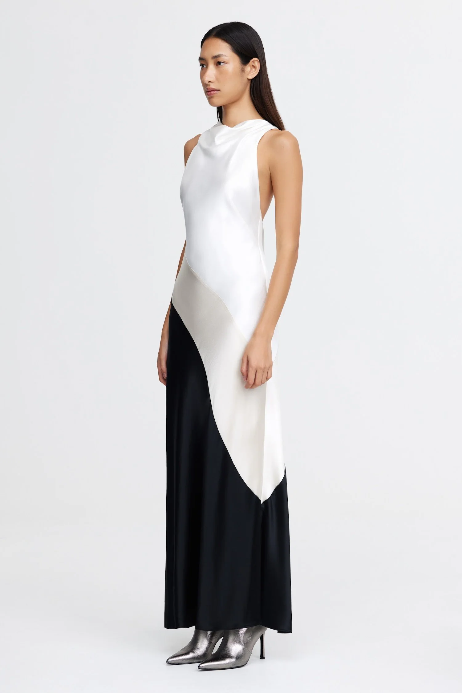 SHAWCOTE MIDI DRESS - Image 2
