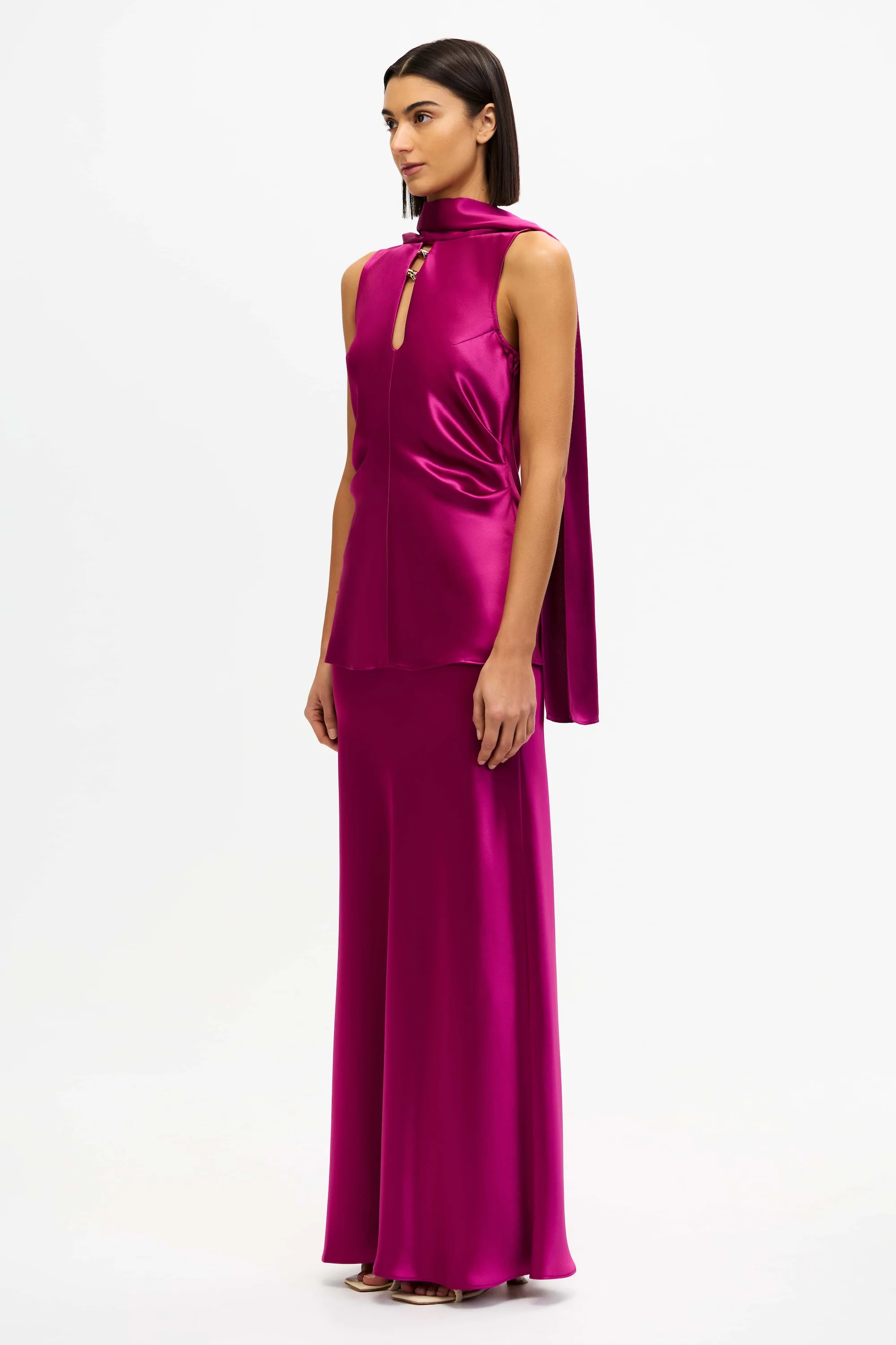 SHORTGREEN MAXI SKIRT - Image 2